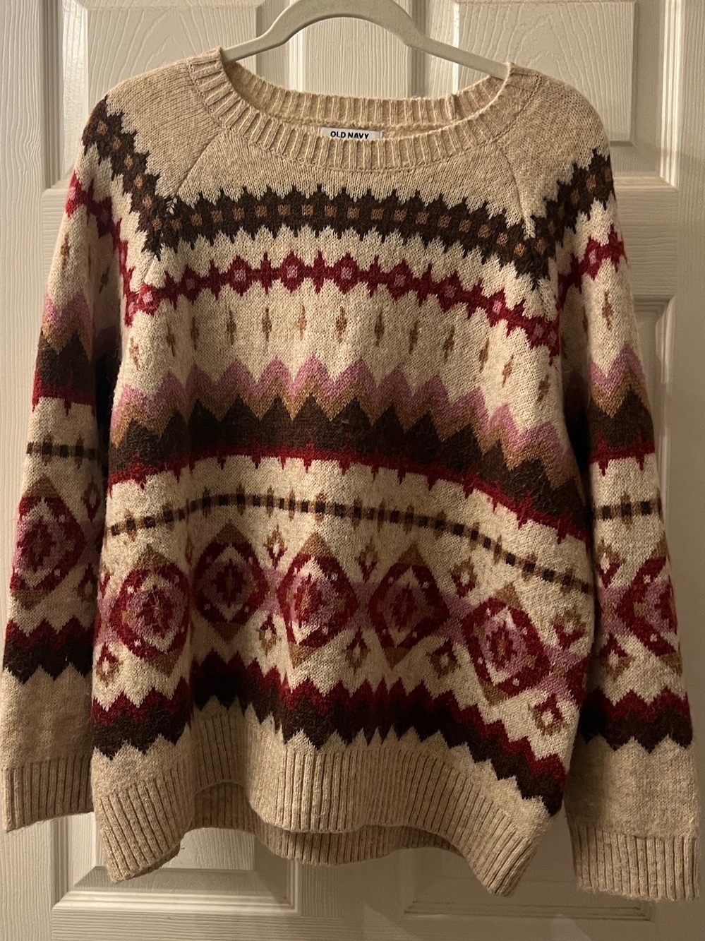 Old Navy Beige Crewneck Sweater with Red, Pink & Brown Fair Isle Pattern L